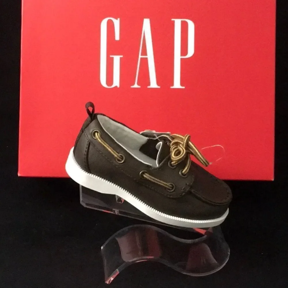 🔥Gap kids shoes   brown New